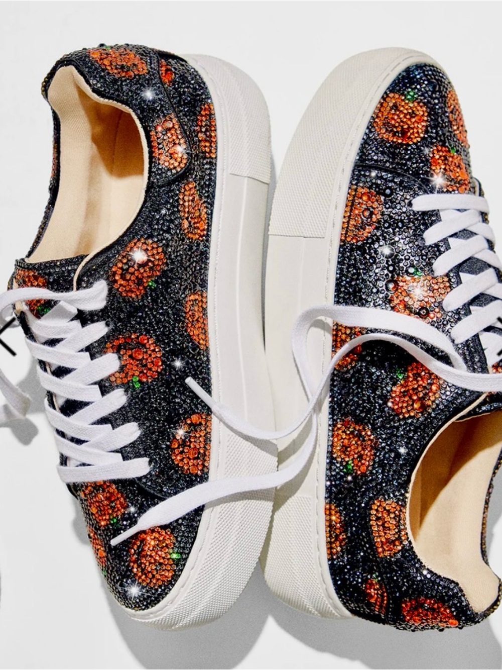 Betsey Johnson Sidny Halloween Rhinestone Pumpkin Platform Sneakers 7.5 left NIB - Picture 7 of 13
